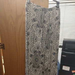 Tribal black and white skirt